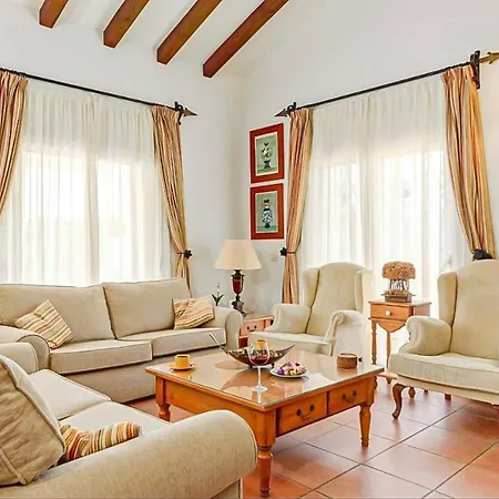 Villa La Canela By *